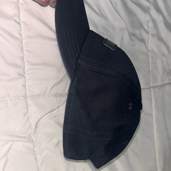 New/Auth. Coach Cap - Picture 11 of 13